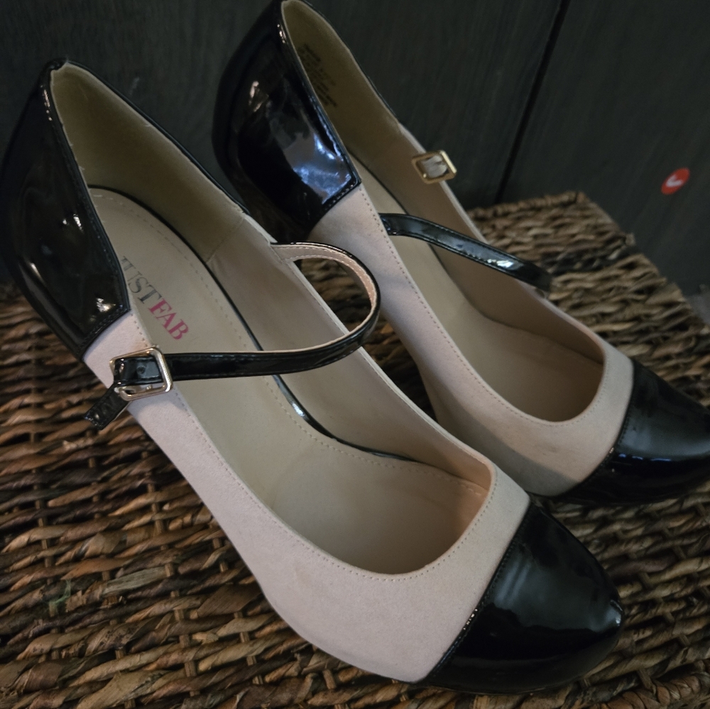 Just Fab Stilettos size 11